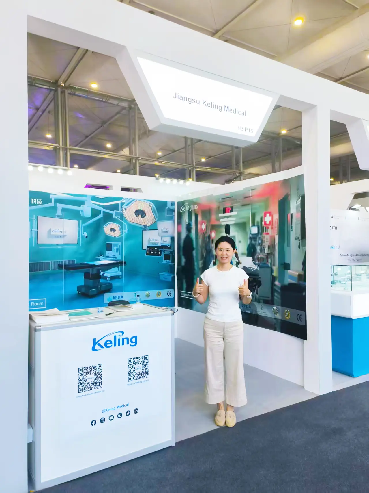 Keling Medical at a healthcare exhibition in Riyadh, Saudi Arabia